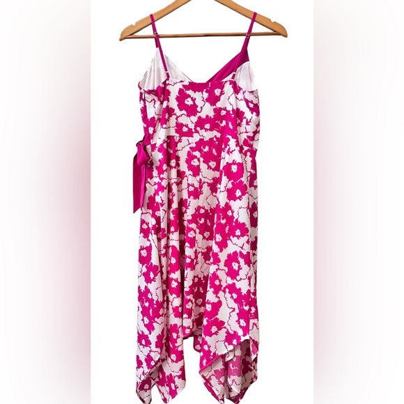Banana Republic Pink Floral Print Asymmetrical Fit Flare Dress Petite 4 - Picture 3 of 7